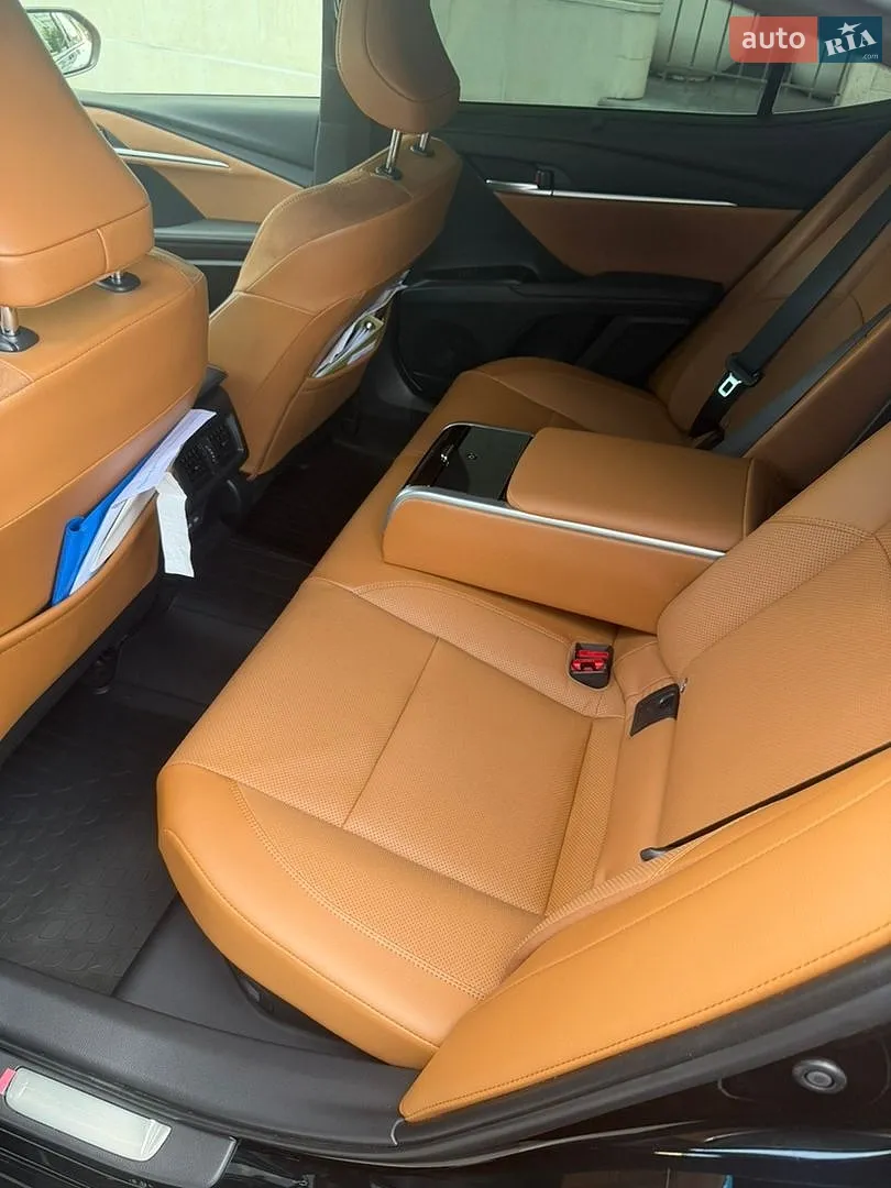2025 Toyota Camry - мініатюра 5
