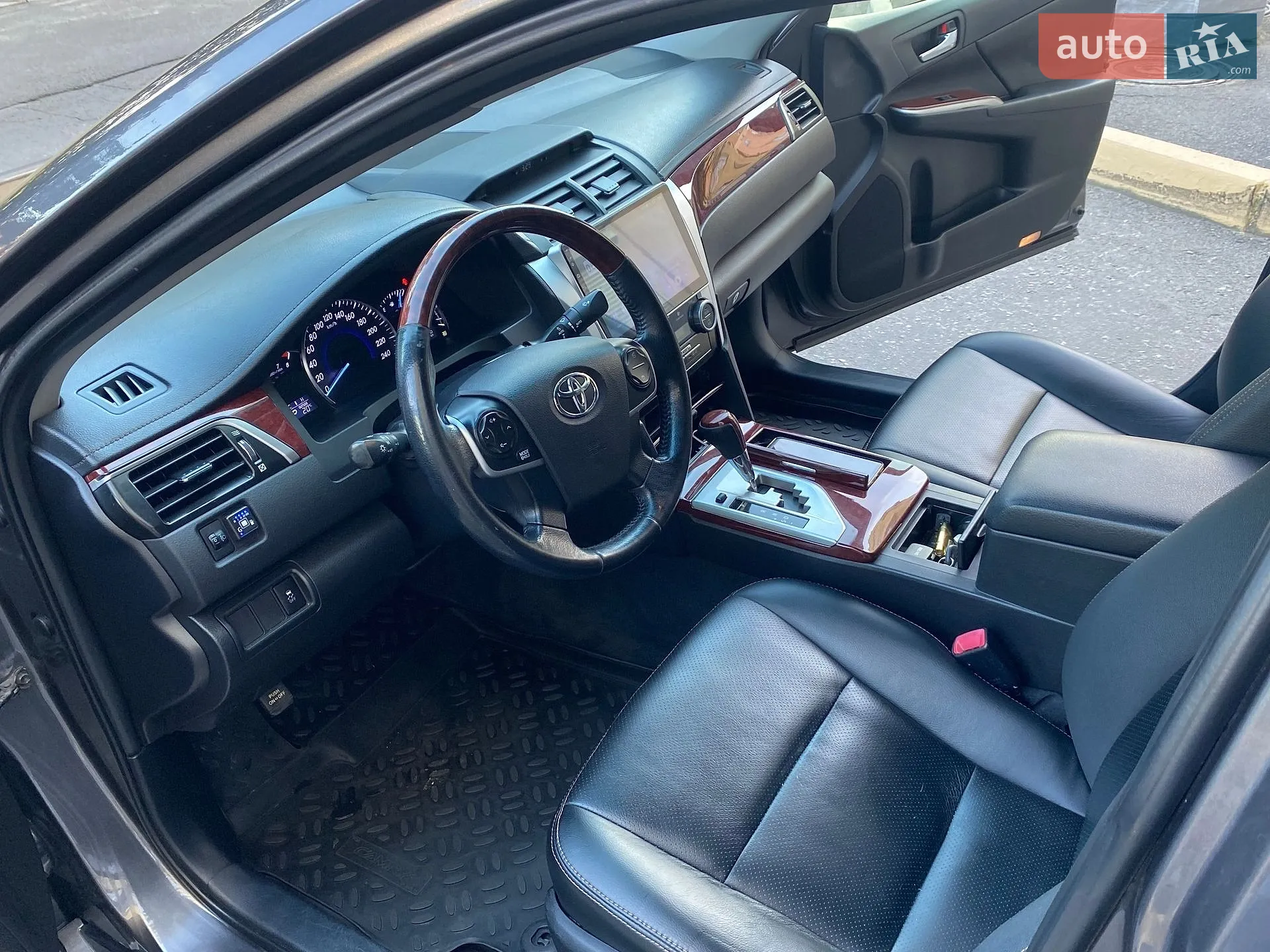 2013 Toyota Camry - мініатюра 21