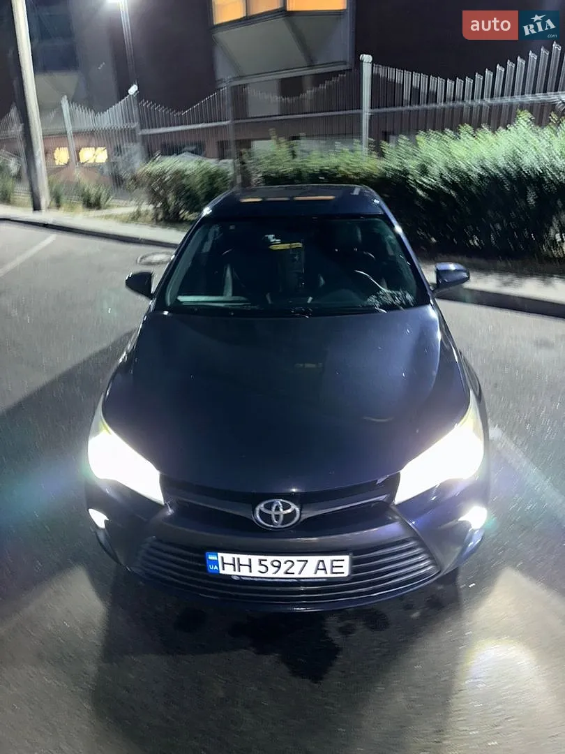 2016 Toyota Camry - мініатюра 17