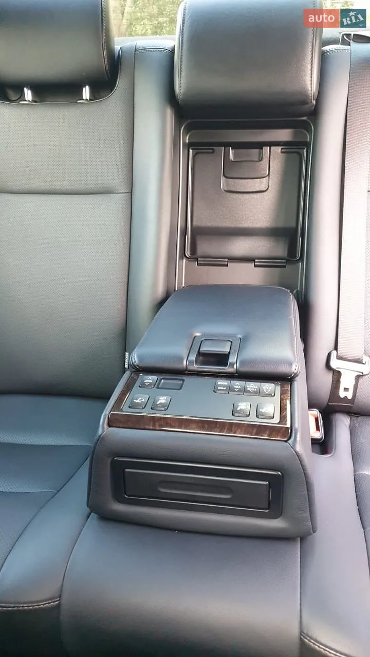 2015 Toyota Camry - мініатюра 18