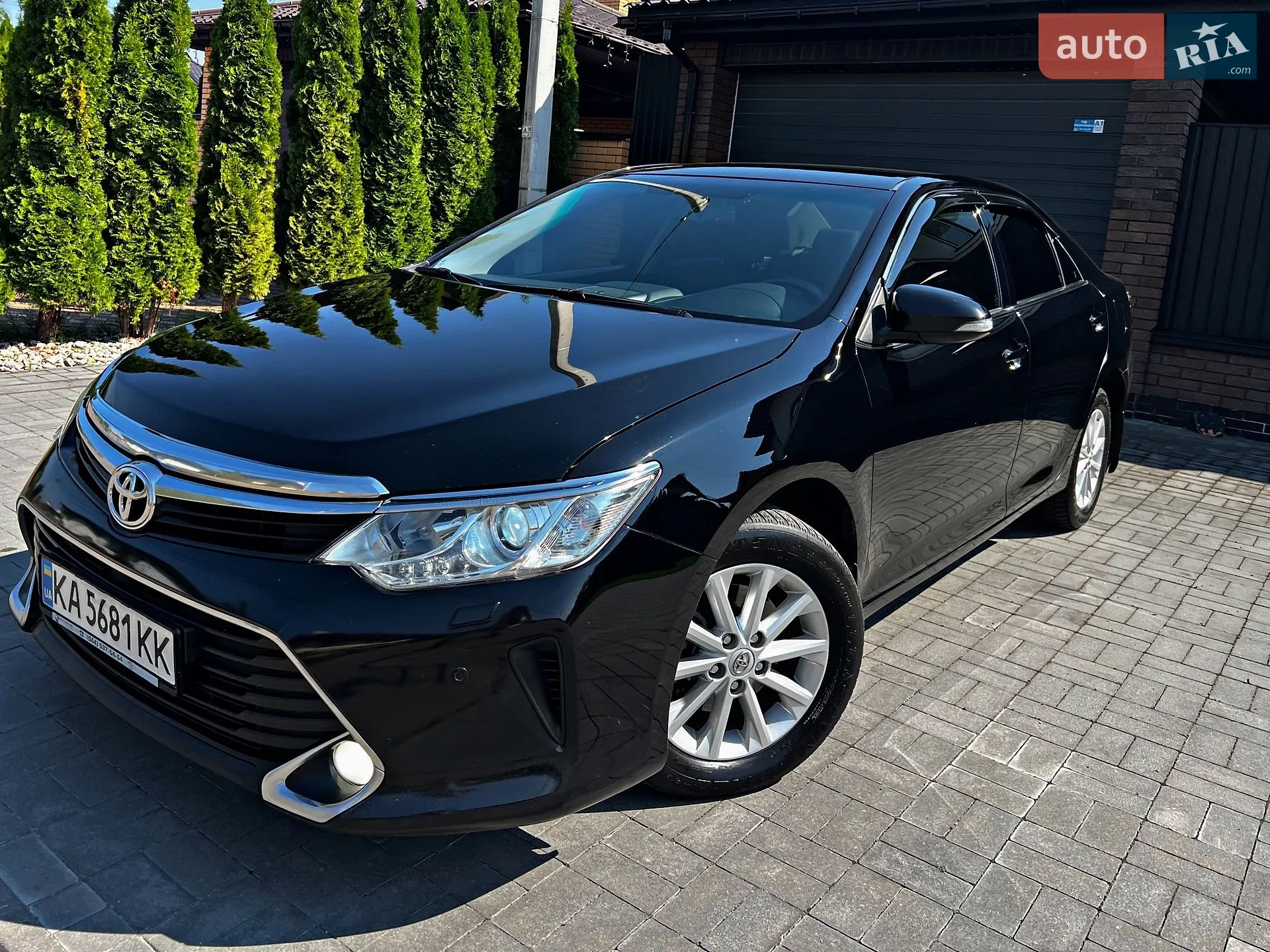 2016 Toyota Camry - мініатюра 16