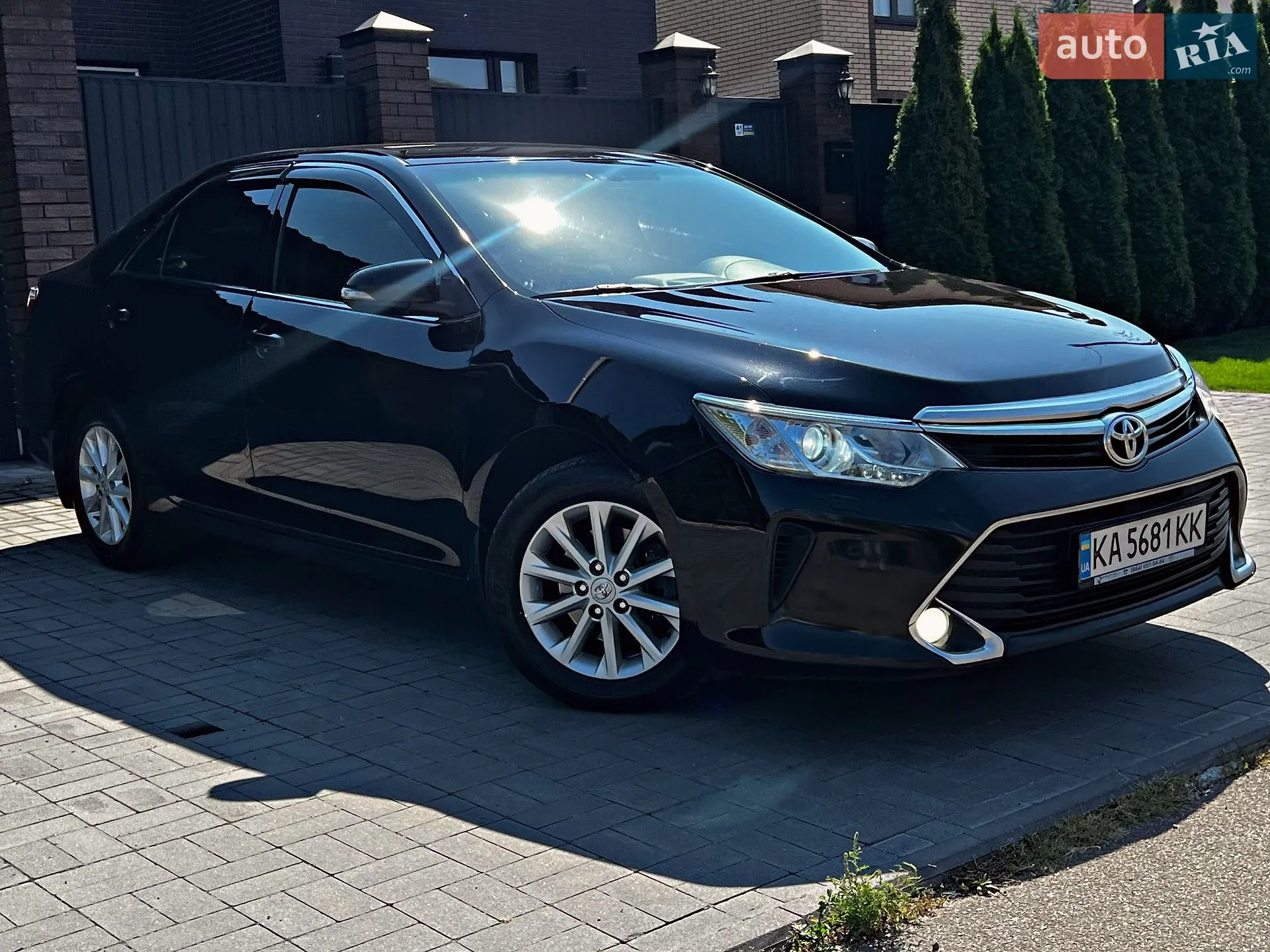 2016 Toyota Camry - мініатюра 3
