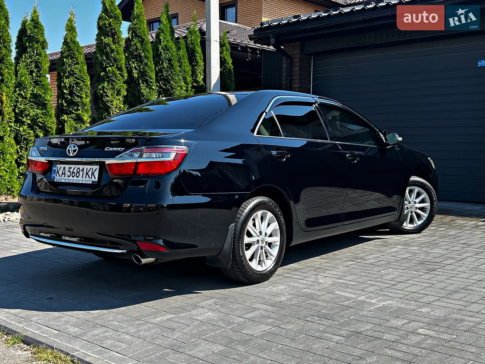 2016 Toyota Camry - мініатюра 24