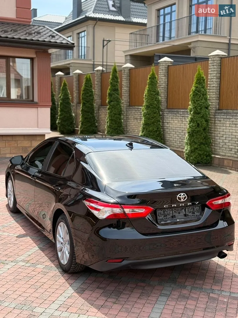 2019 Toyota Camry - мініатюра 11