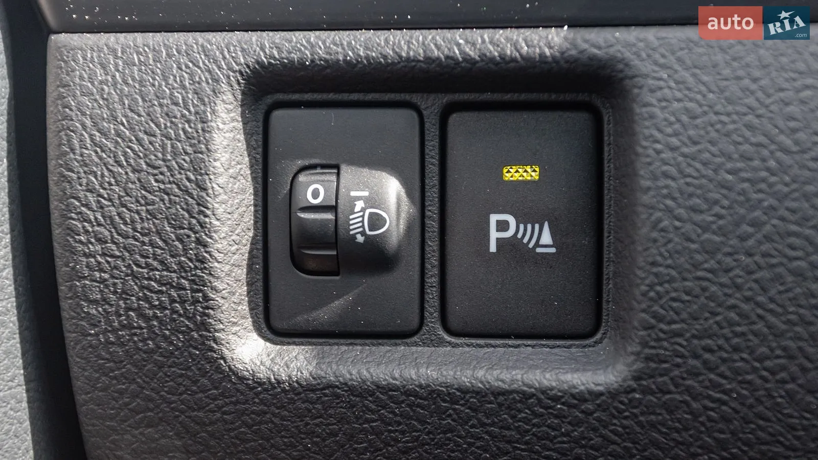 2014 Toyota Camry - мініатюра 23