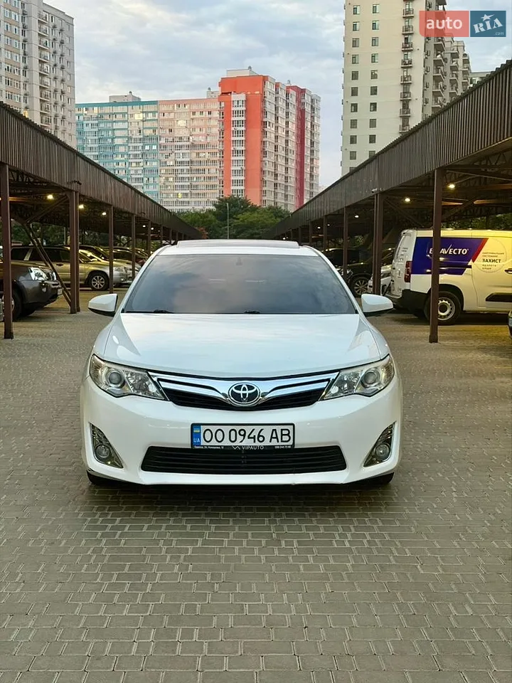 2013 Toyota Camry - мініатюра 24