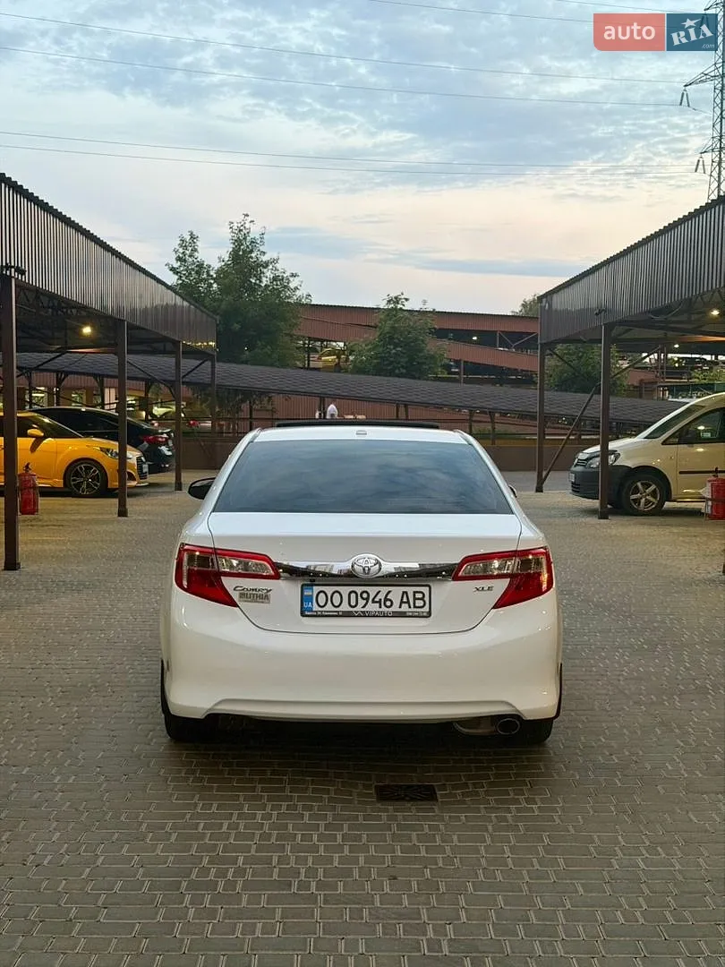 2012 Toyota Camry - мініатюра 8
