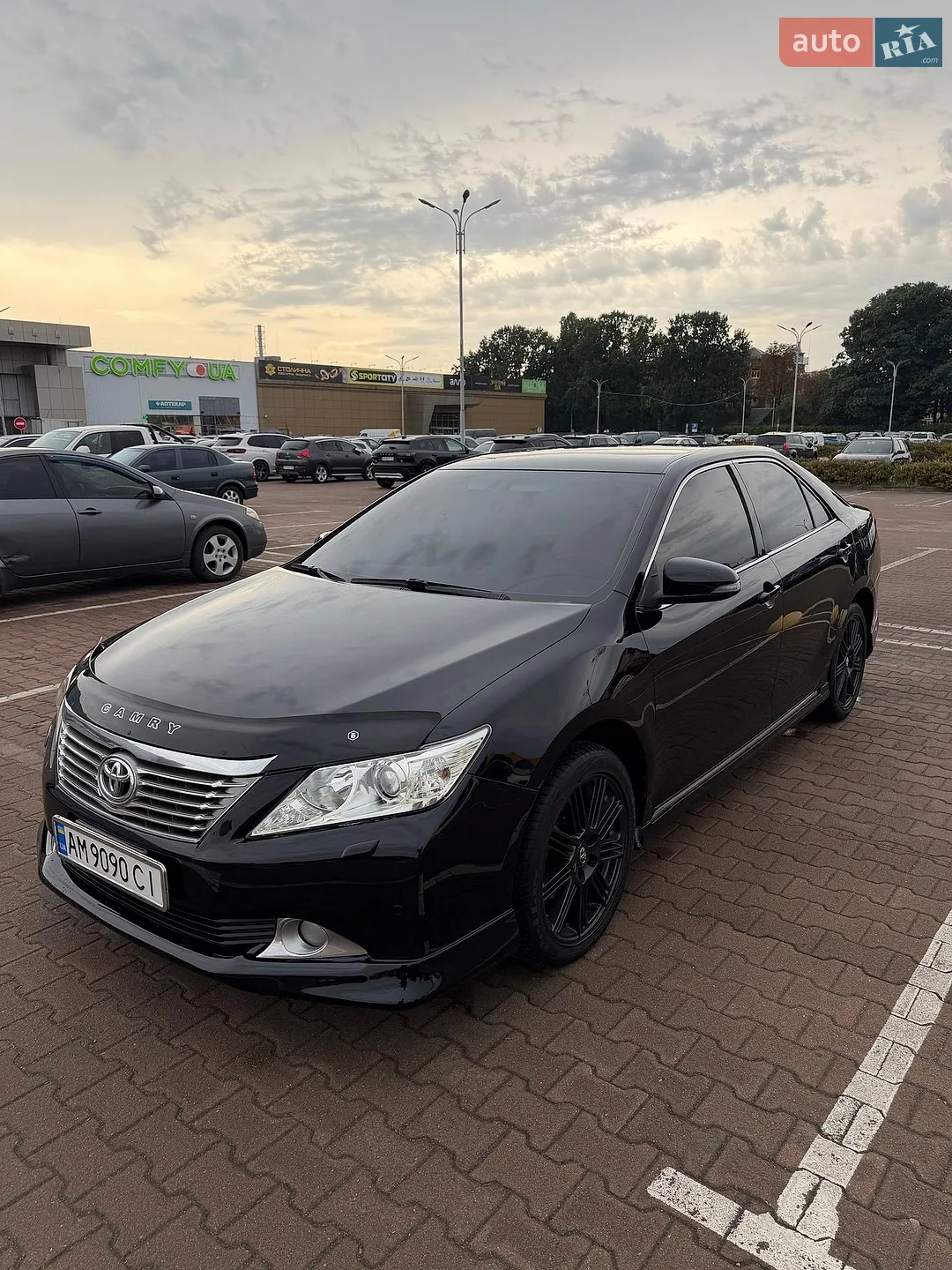2014 Toyota Camry - мініатюра 3
