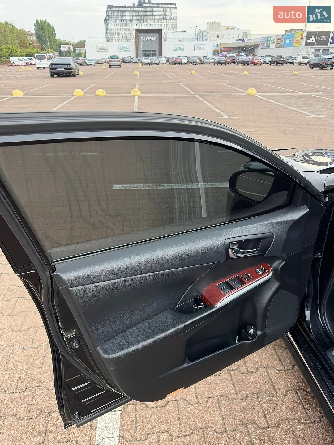 2014 Toyota Camry - мініатюра 28