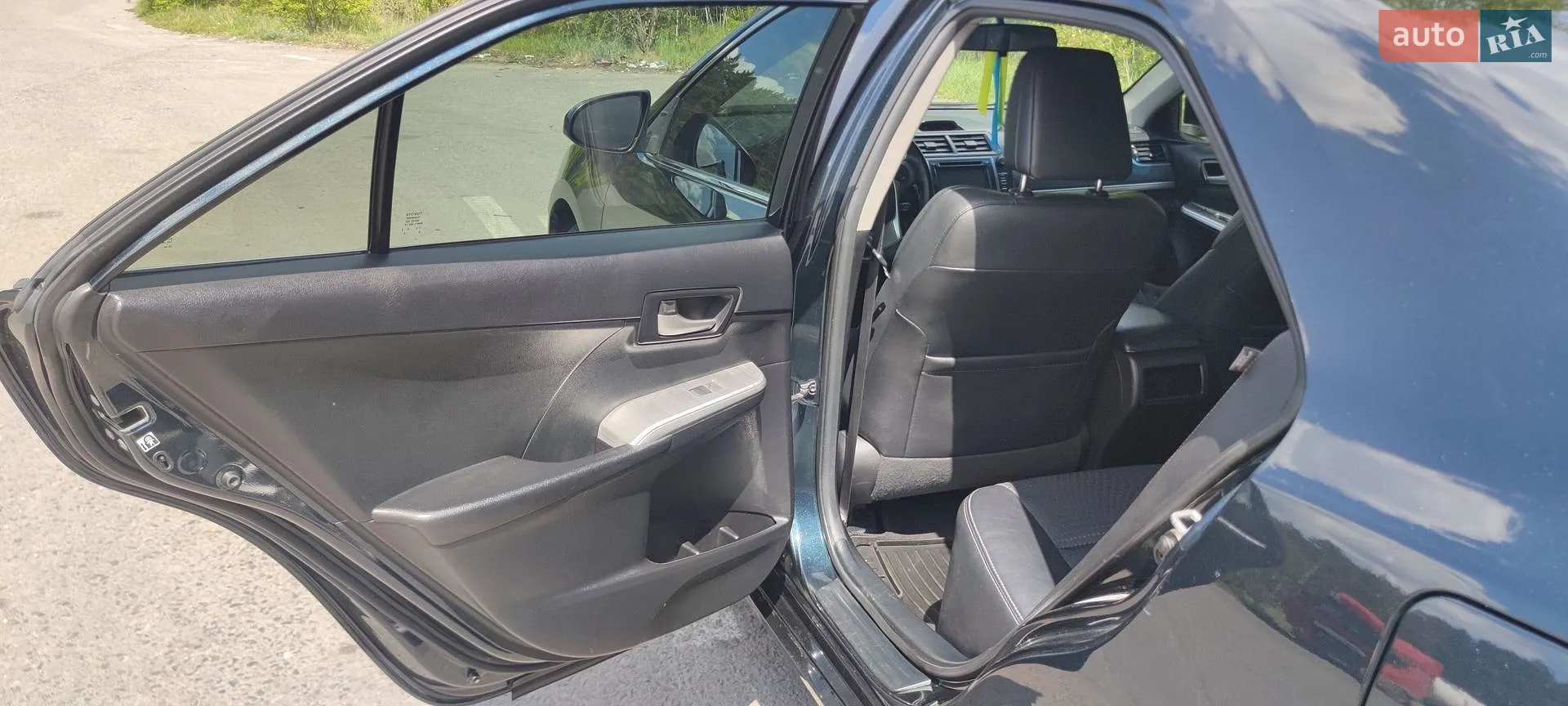 2014 Toyota Camry - мініатюра 19