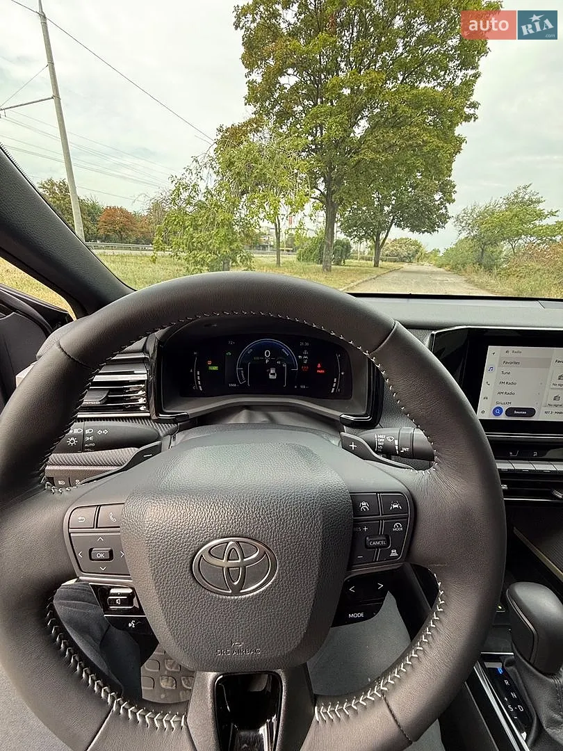 2025 Toyota Camry - мініатюра 23