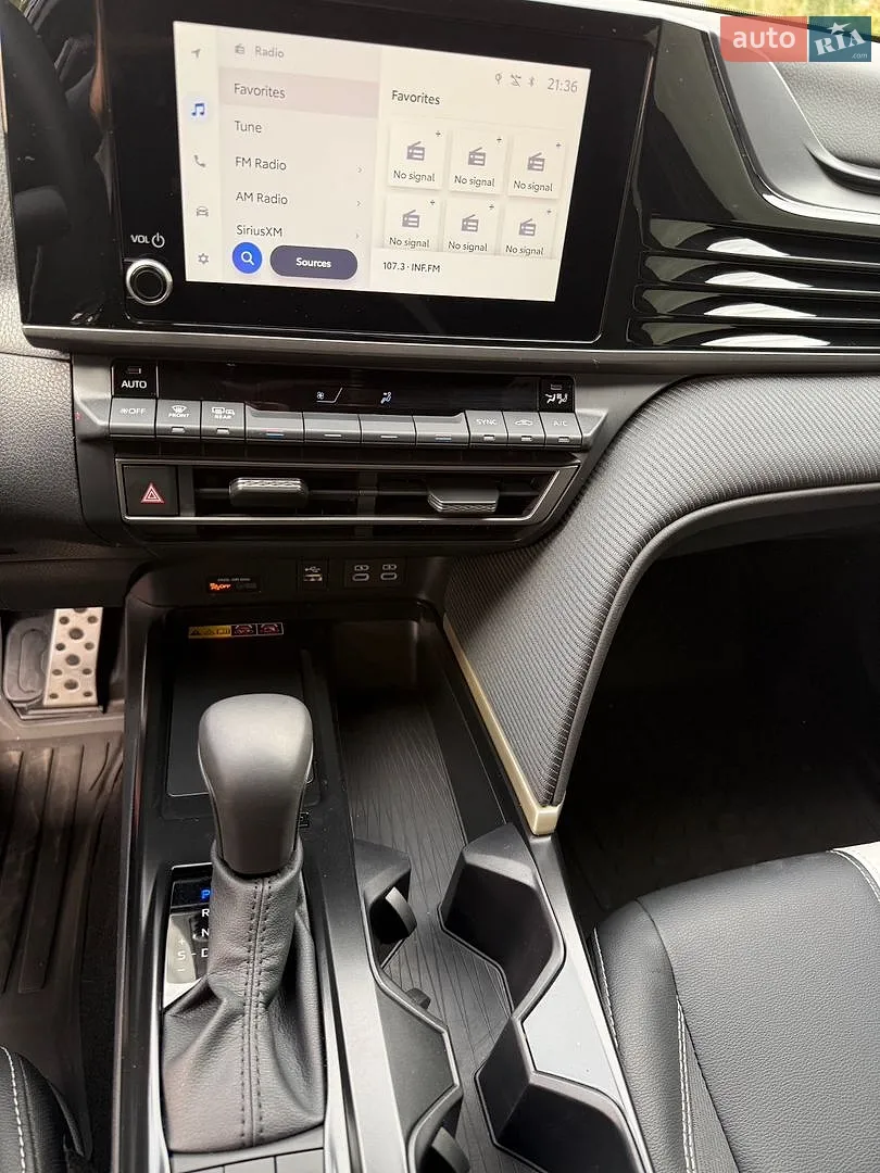 2025 Toyota Camry - мініатюра 28