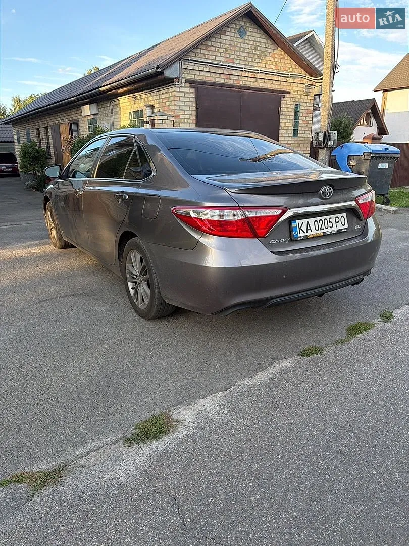 2016 Toyota Camry - мініатюра 4
