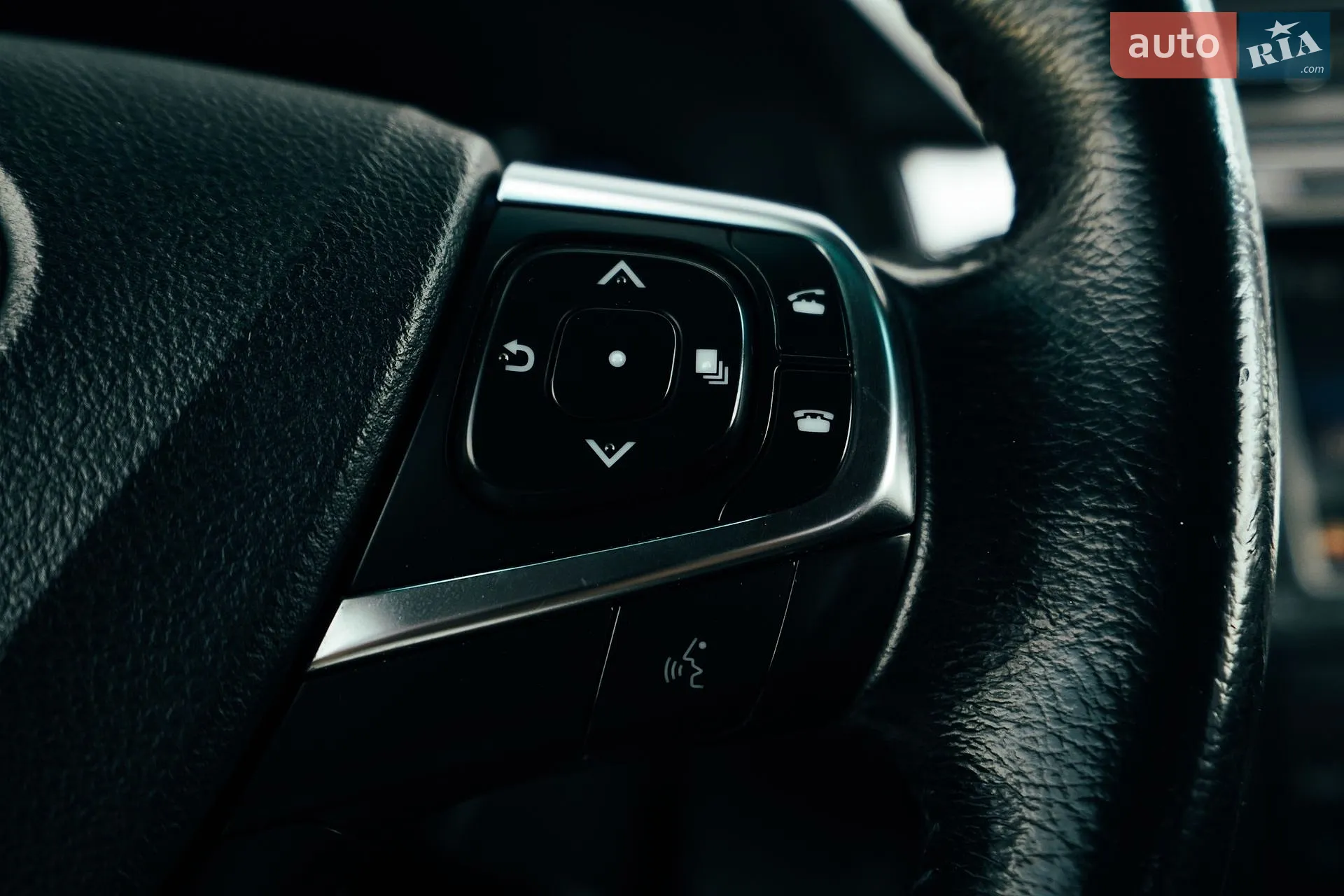 2016 Toyota Camry - мініатюра 38