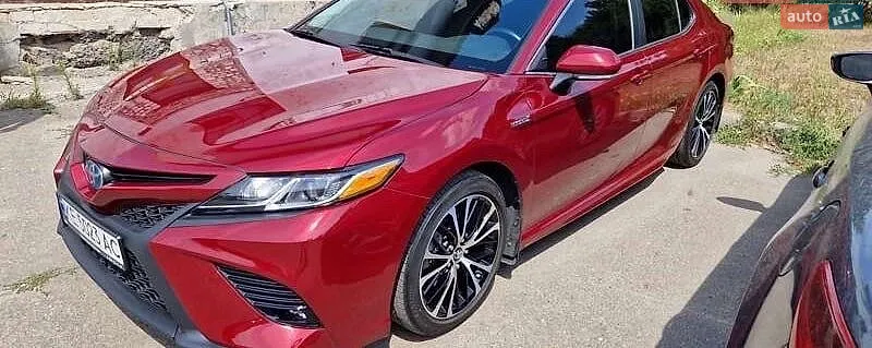 2018 Toyota Camry - мініатюра 4