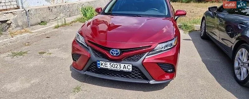 2018 Toyota Camry - мініатюра 2