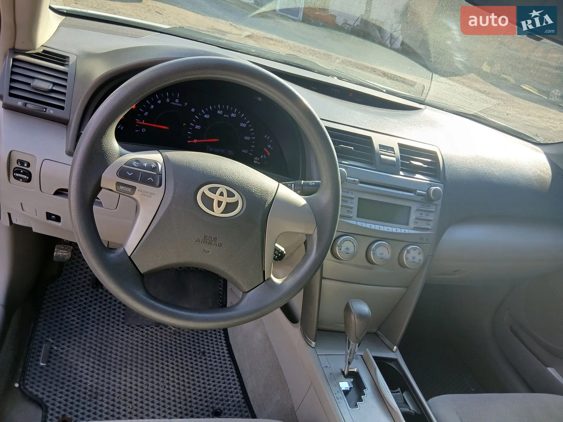 2011 Toyota Camry - мініатюра 10