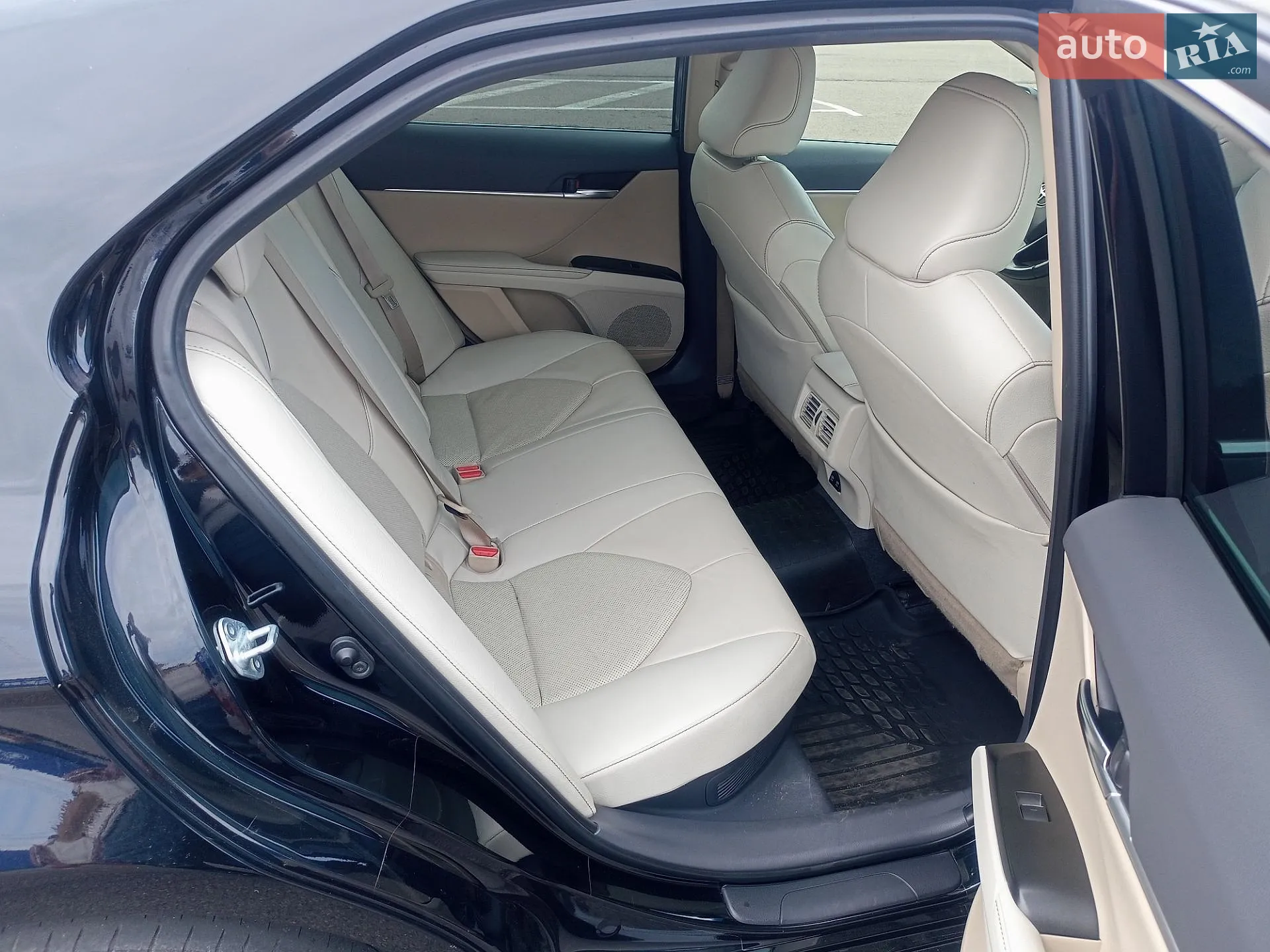 2021 Toyota Camry - мініатюра 6