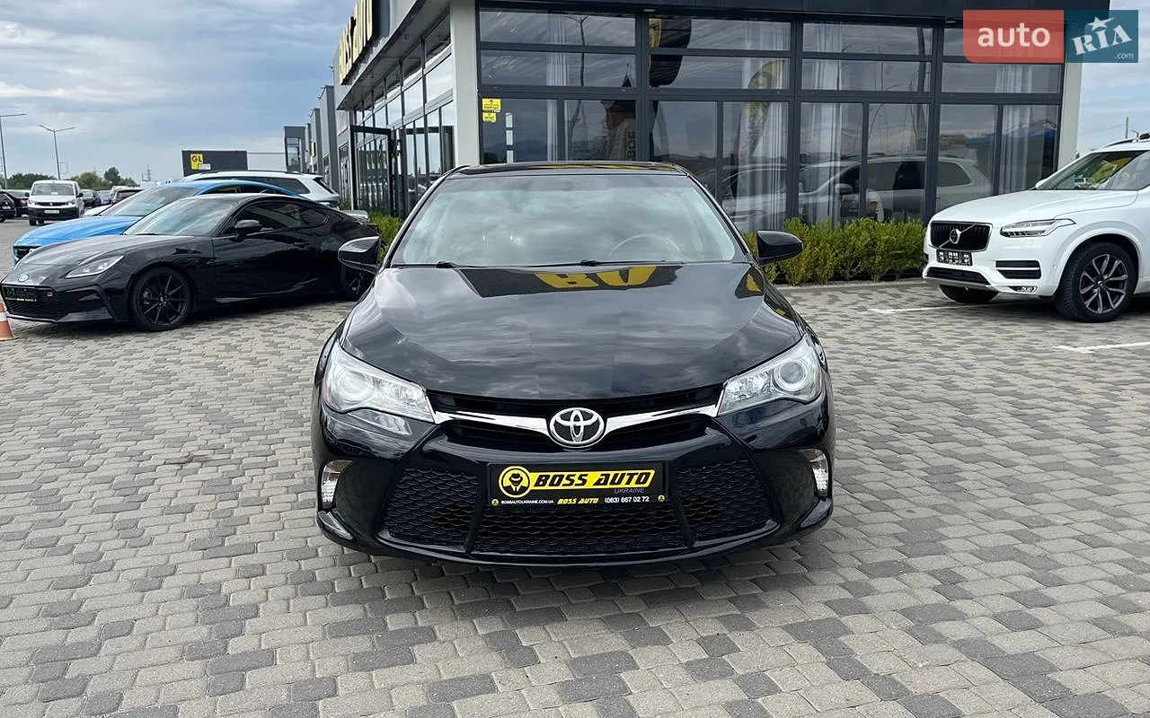 2016 Toyota Camry - мініатюра 2