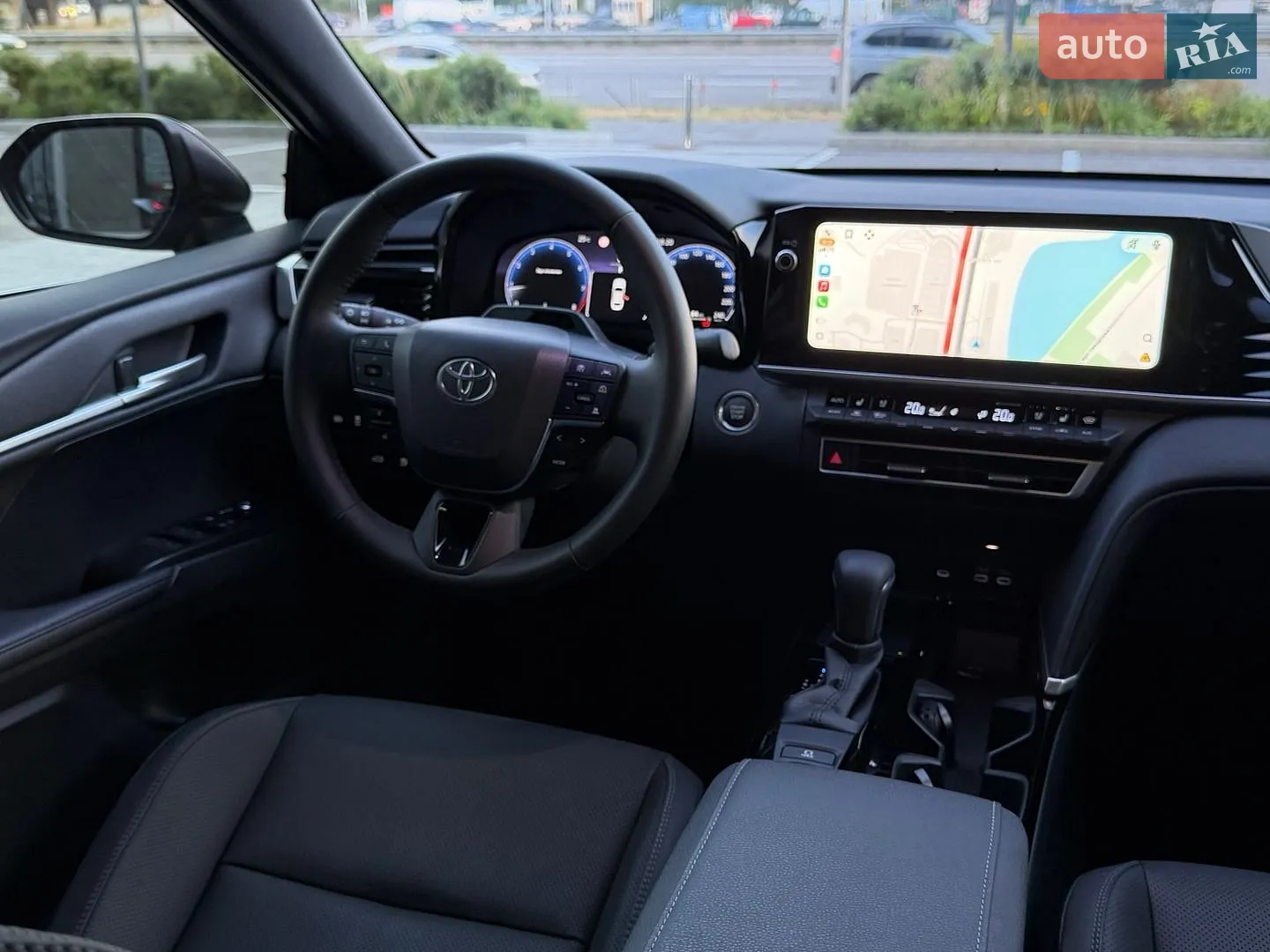2026 Toyota Camry - мініатюра 13
