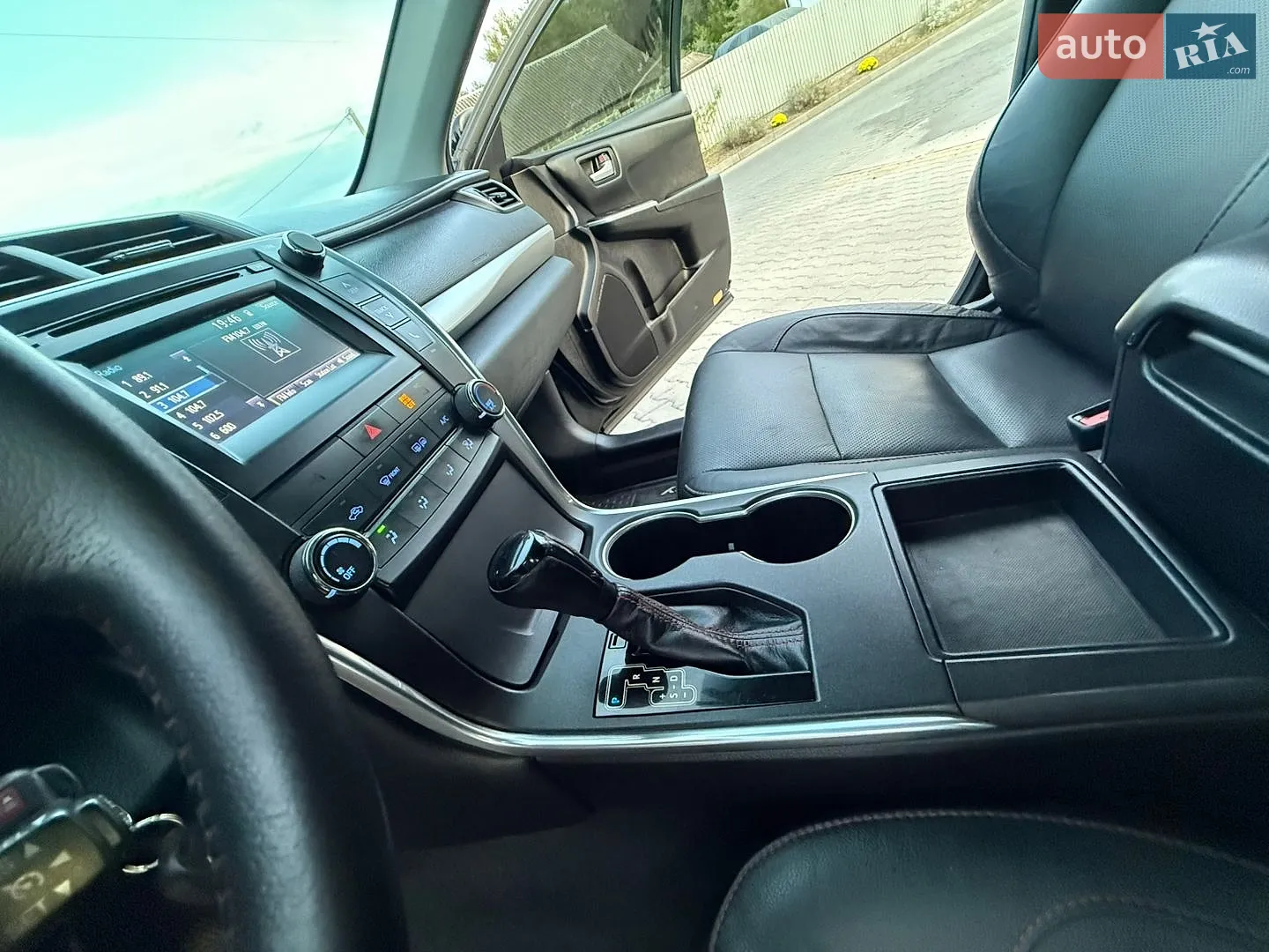 2015 Toyota Camry - мініатюра 17