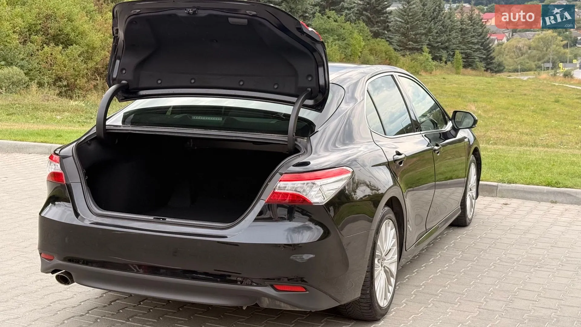 2019 Toyota Camry - мініатюра 24