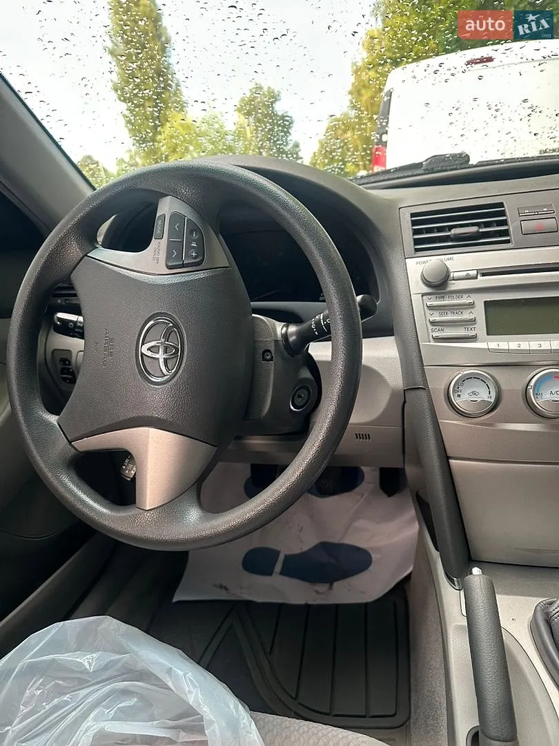 2010 Toyota Camry - мініатюра 5