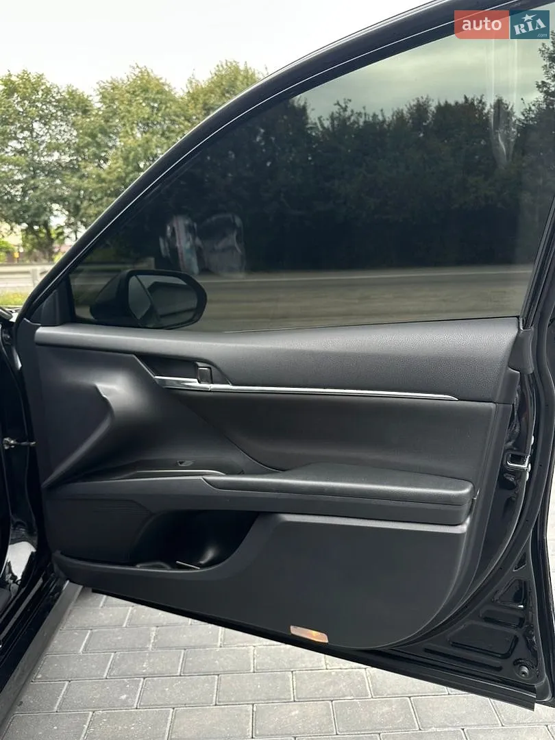 2023 Toyota Camry - мініатюра 18