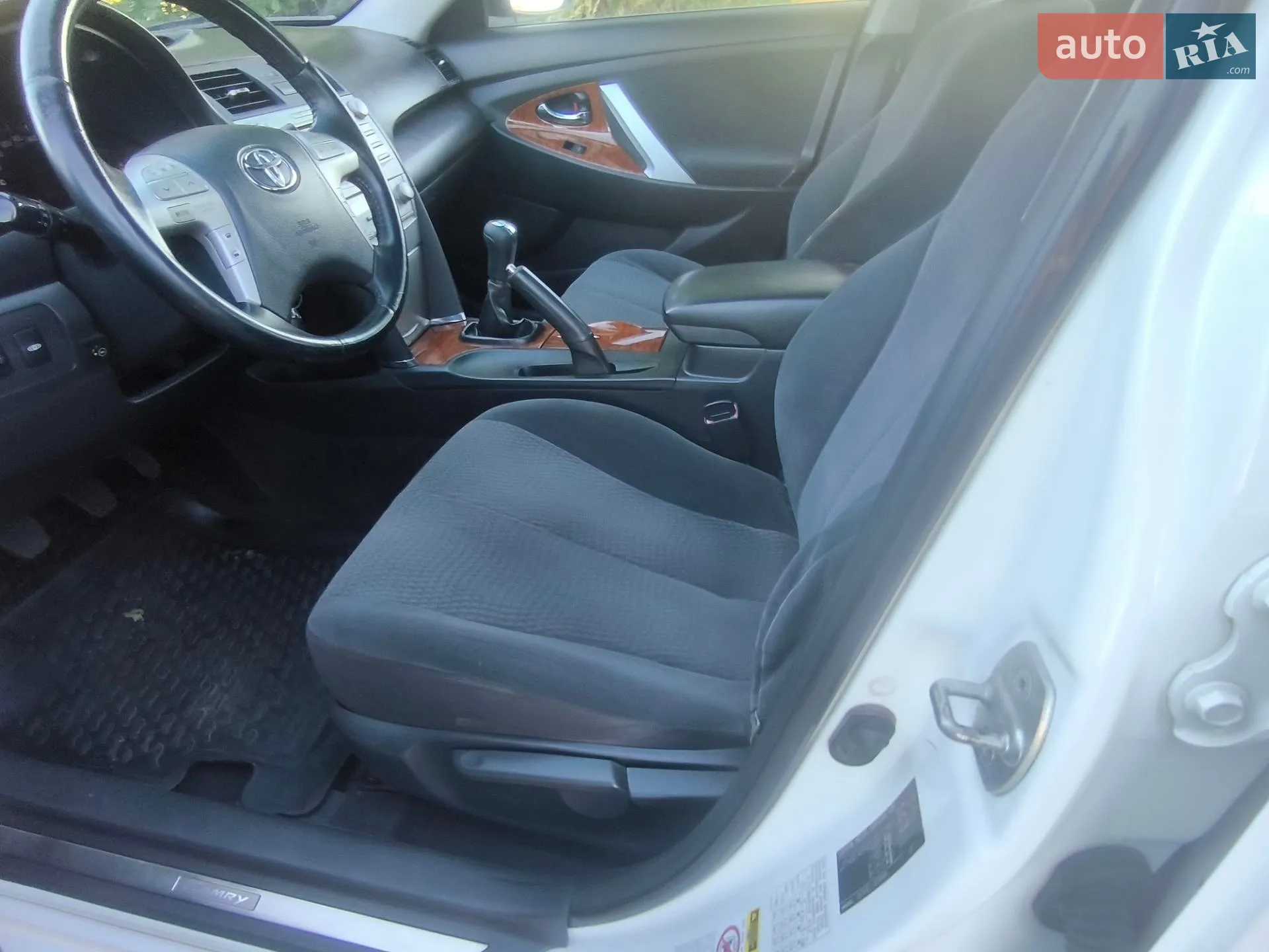 2011 Toyota Camry - мініатюра 2