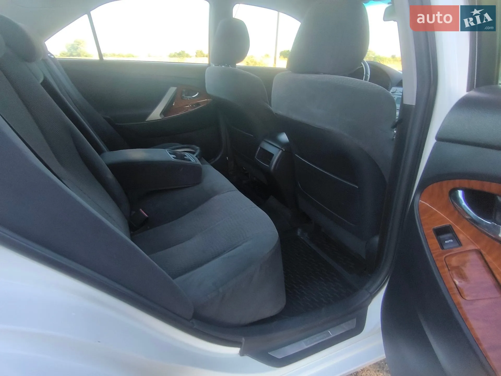 2011 Toyota Camry - мініатюра 9