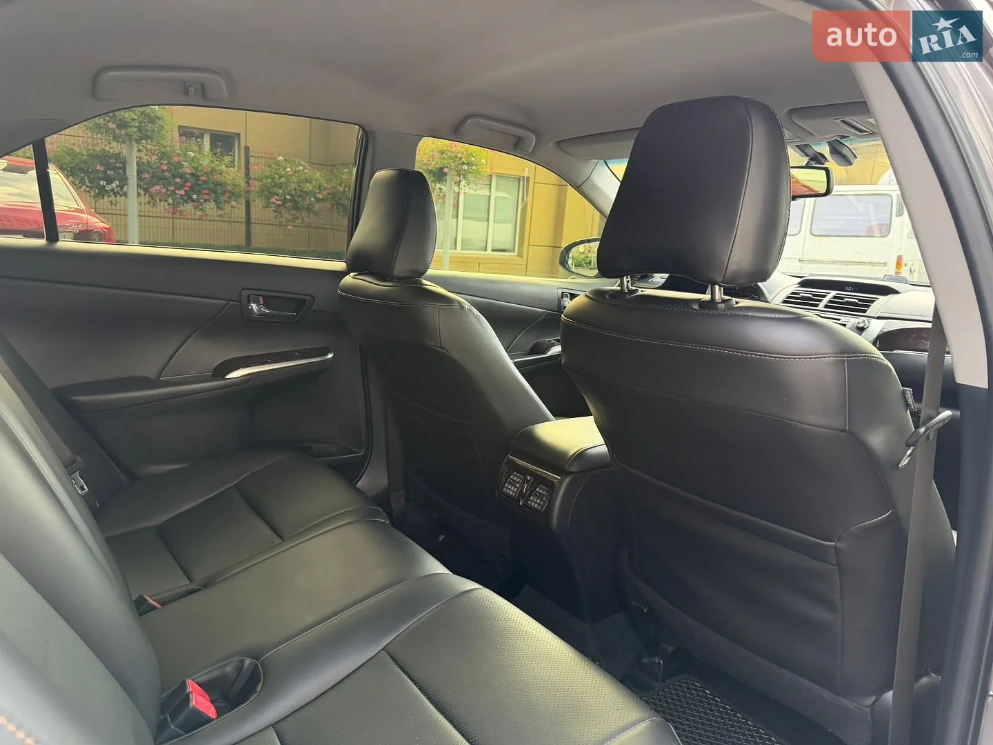 2015 Toyota Camry - мініатюра 27