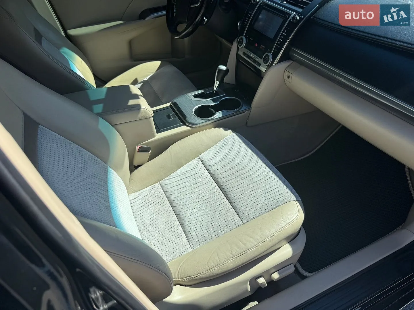 2012 Toyota Camry - мініатюра 15