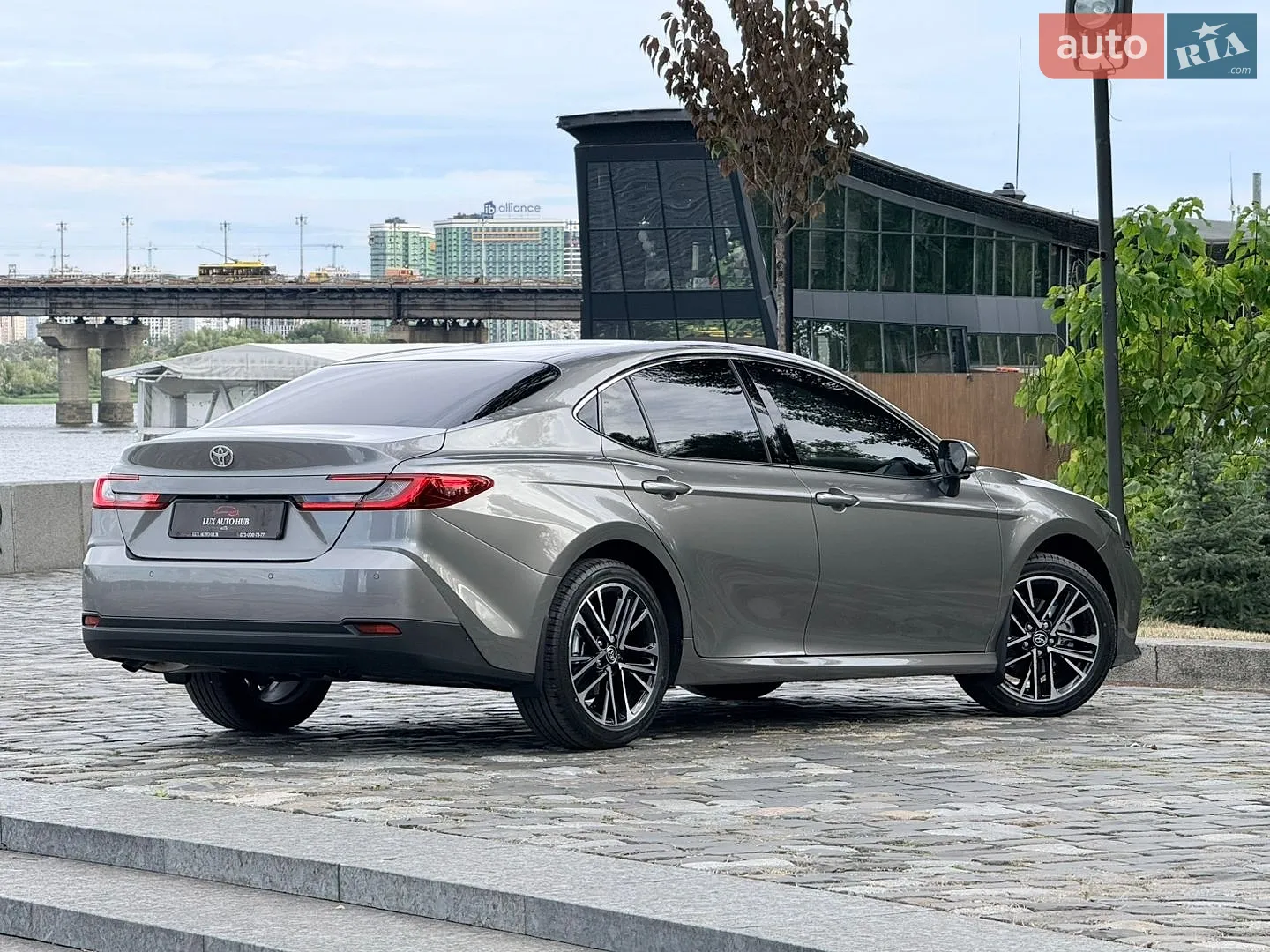 2026 Toyota Camry - мініатюра 165