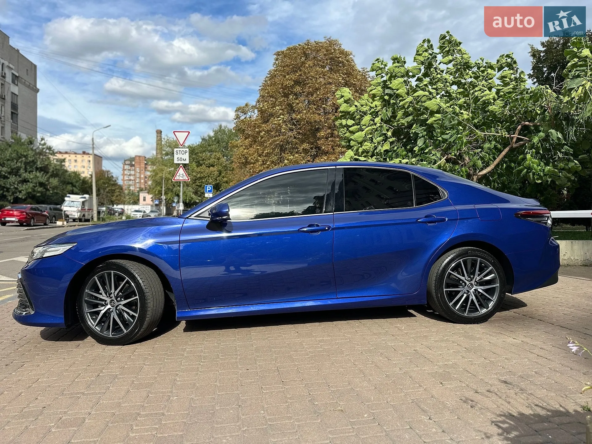 2022 Toyota Camry - мініатюра 7