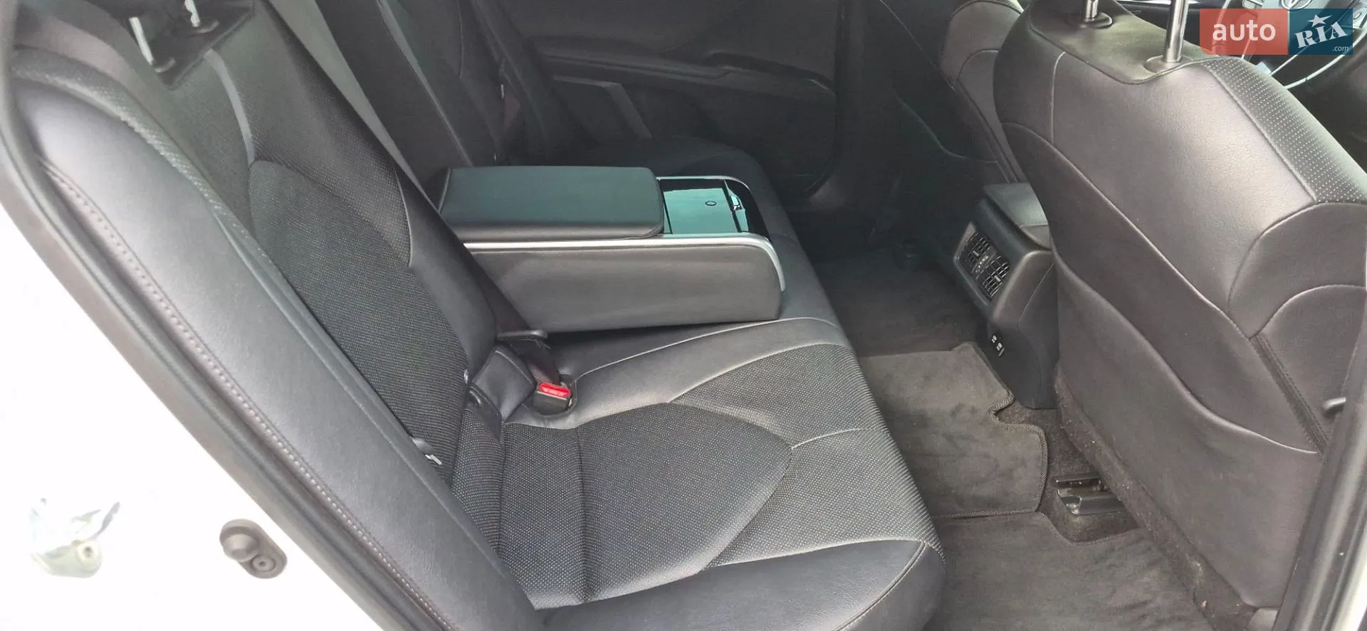 2021 Toyota Camry - мініатюра 43