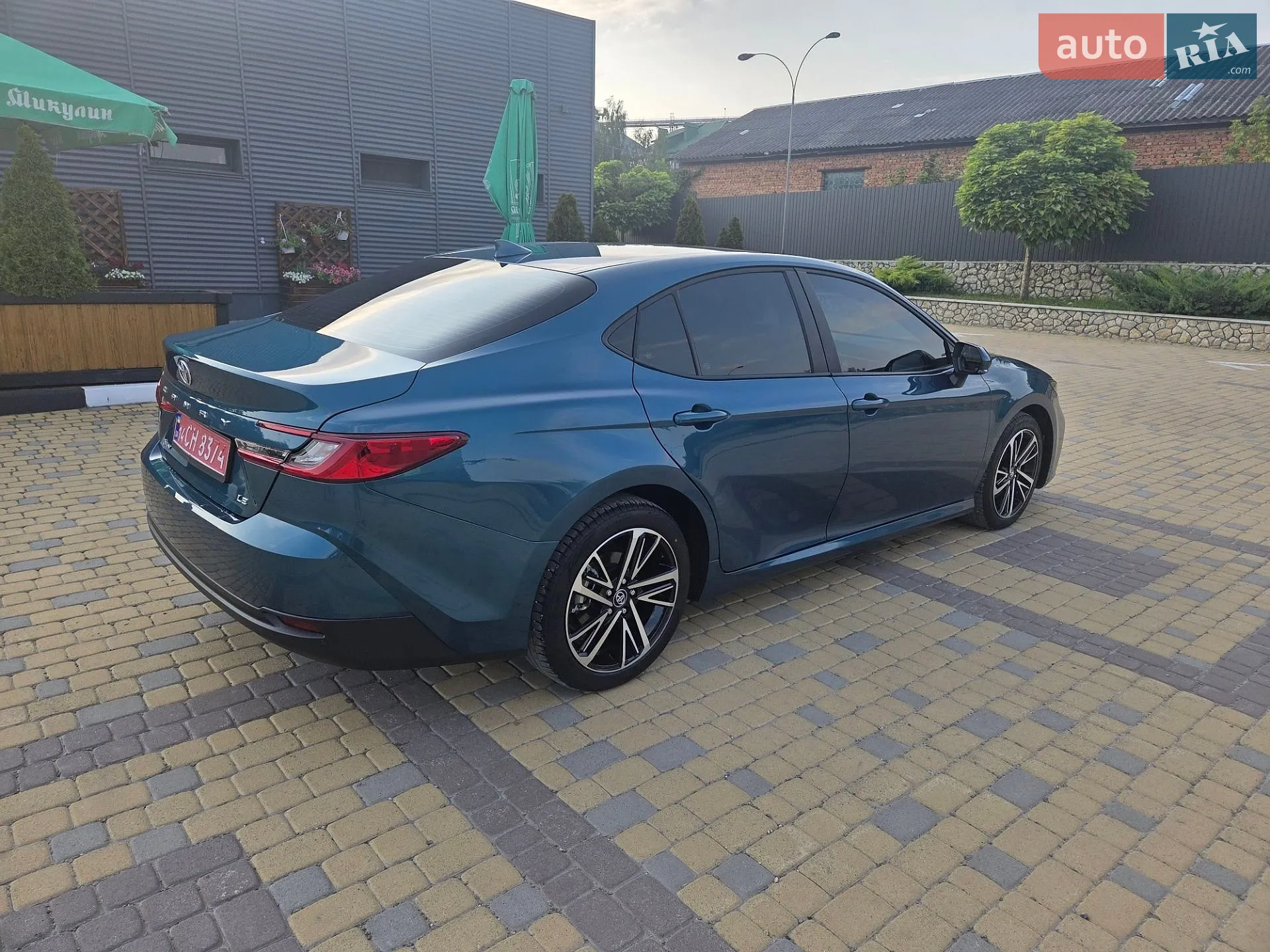 2025 Toyota Camry - мініатюра 10