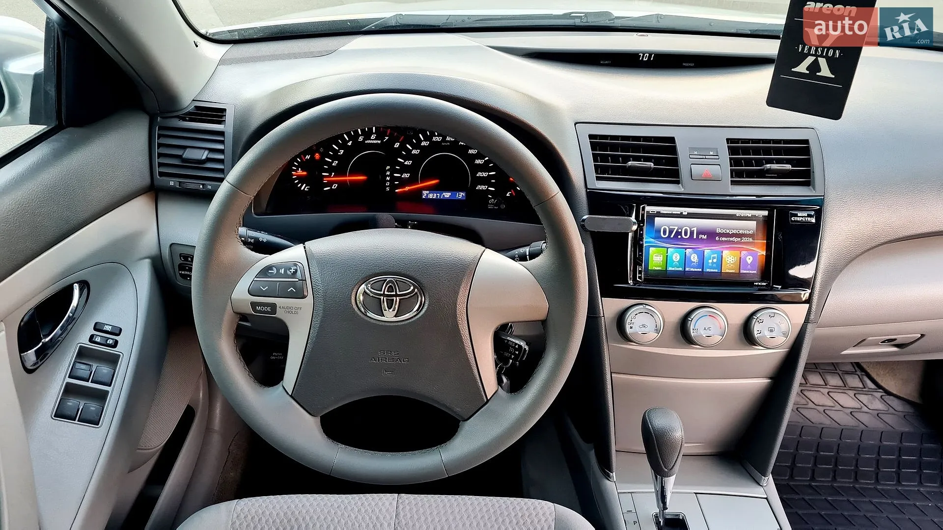 2010 Toyota Camry - мініатюра 12