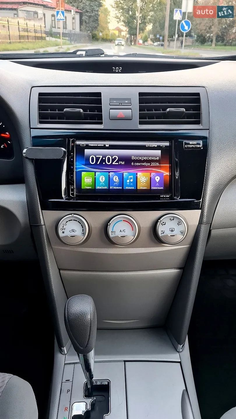 2010 Toyota Camry - мініатюра 13