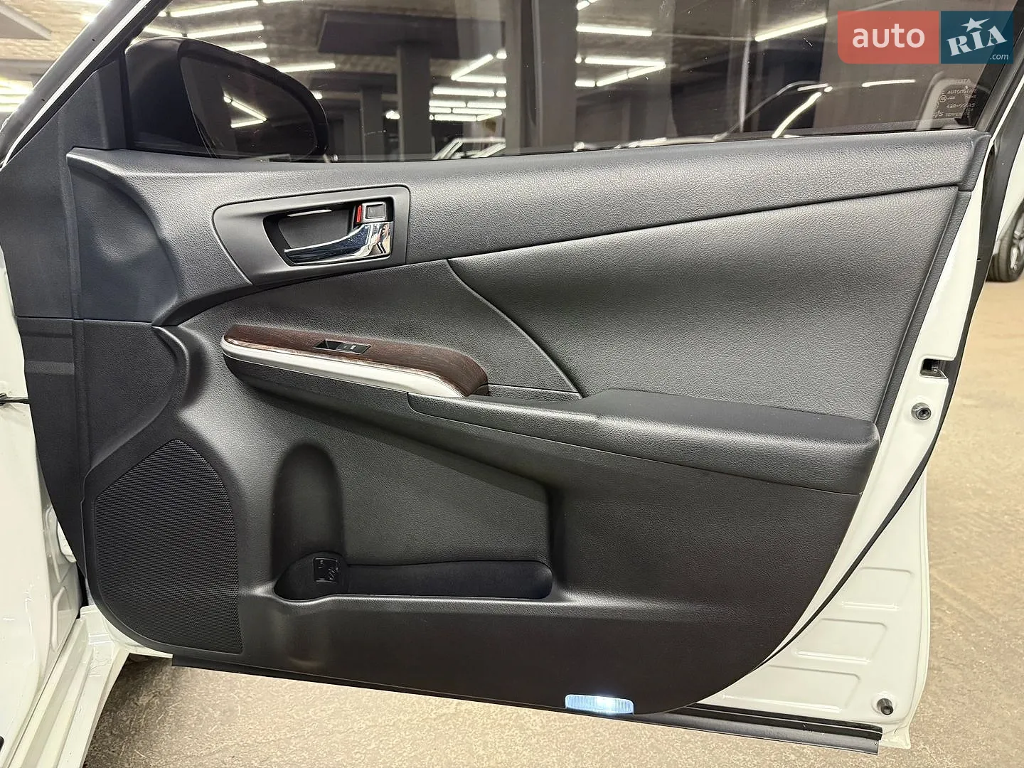 2014 Toyota Camry - мініатюра 20