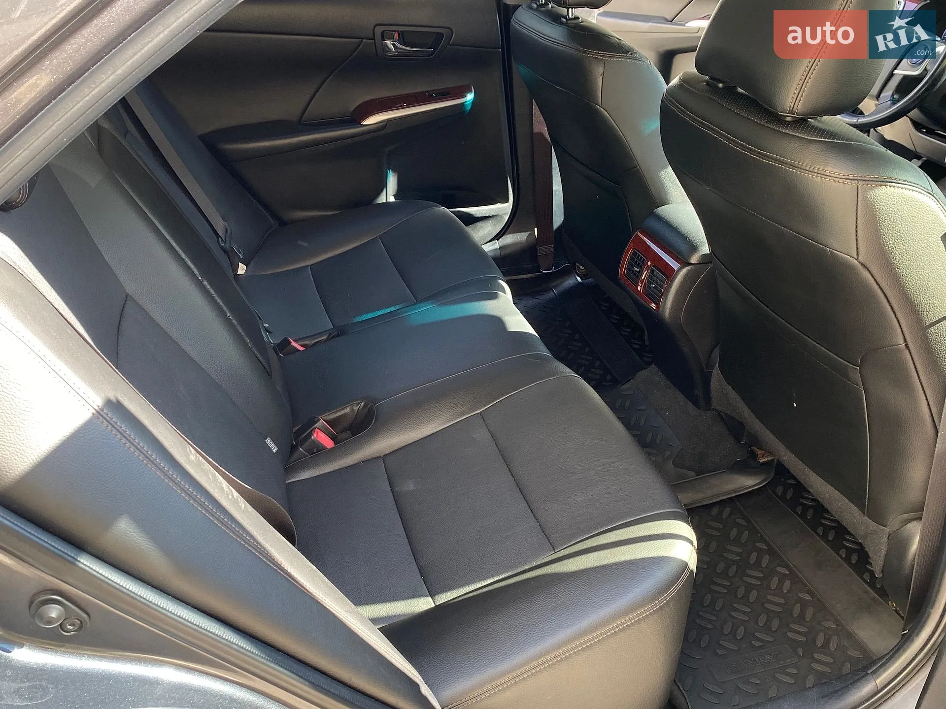 2013 Toyota Camry - мініатюра 24