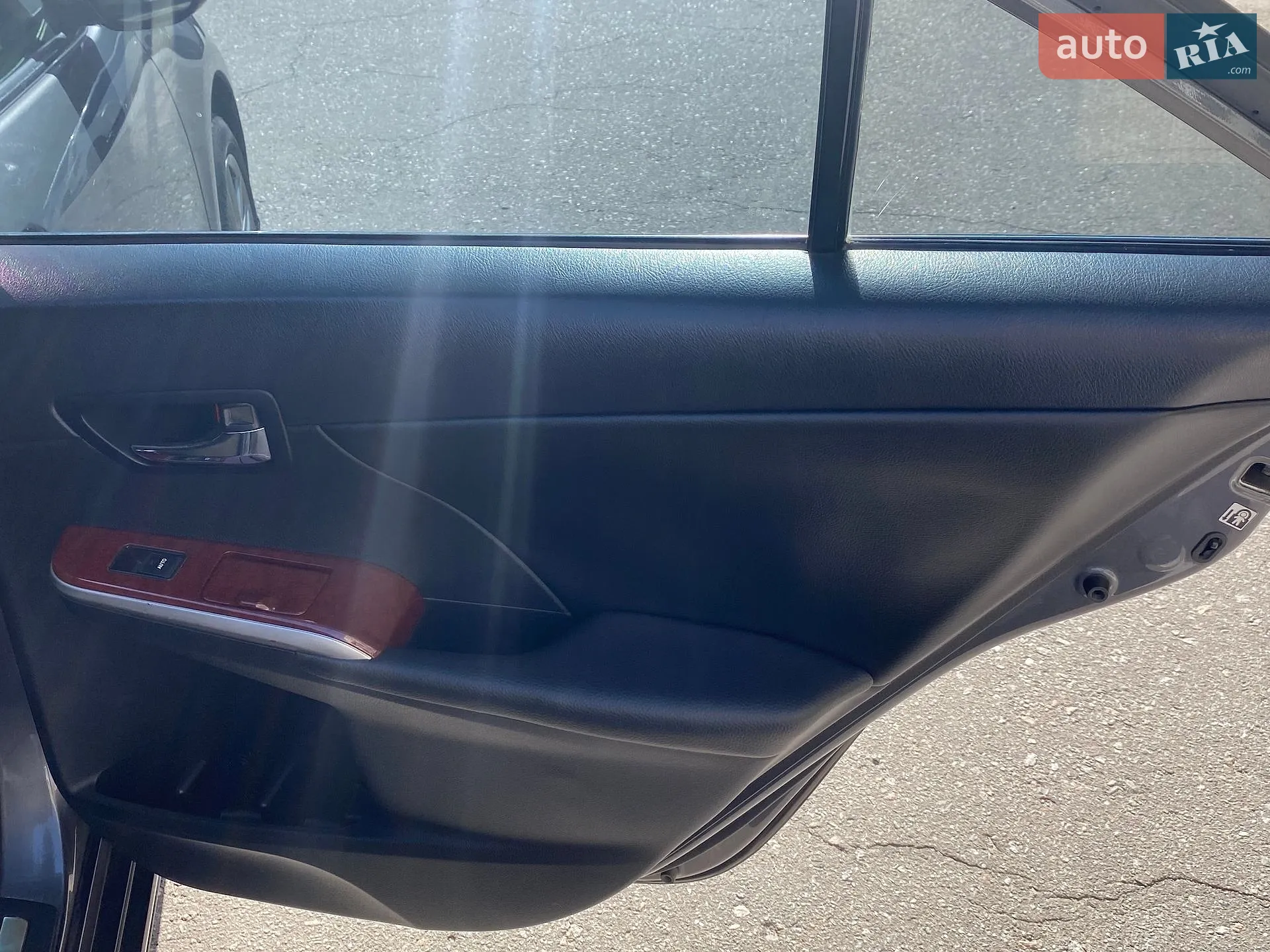 2013 Toyota Camry - мініатюра 25