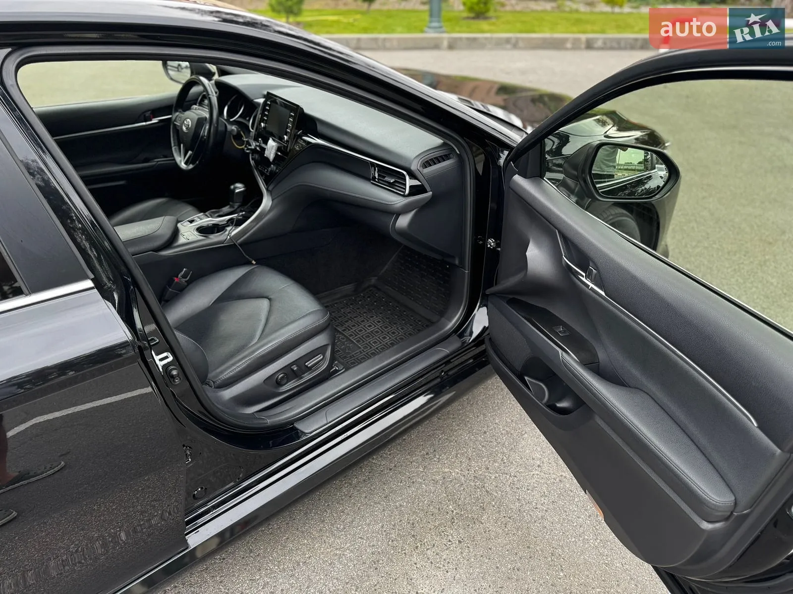 2021 Toyota Camry - мініатюра 12