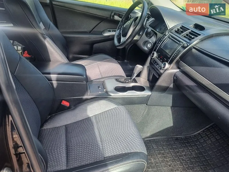 Toyota Camry 2013