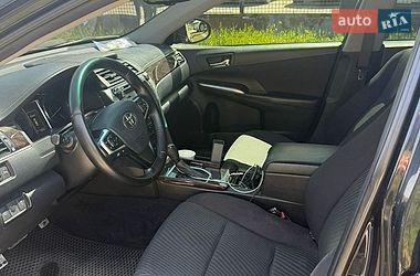 Седан Toyota Camry 2016 в Запорожье