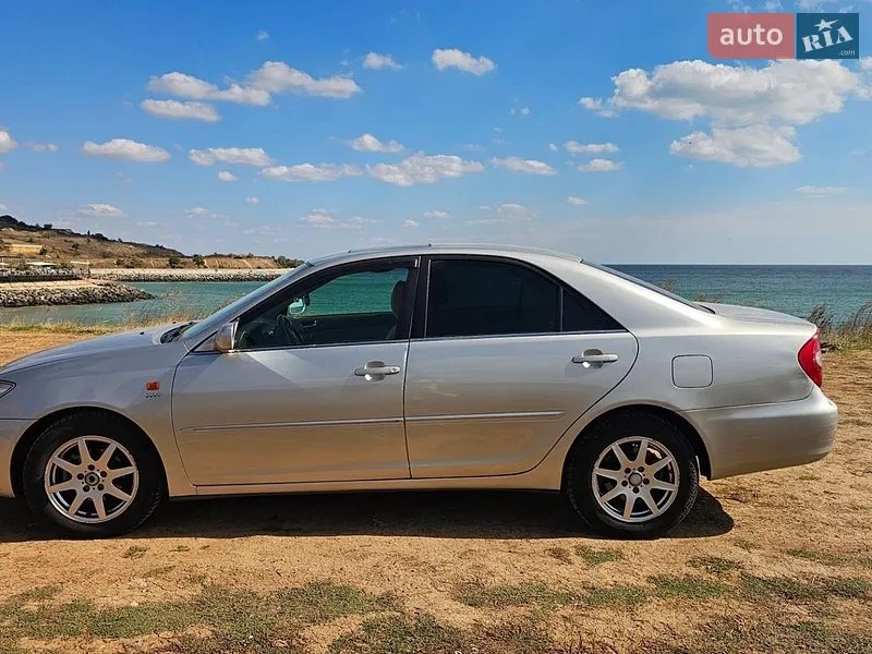 Toyota Camry 2003