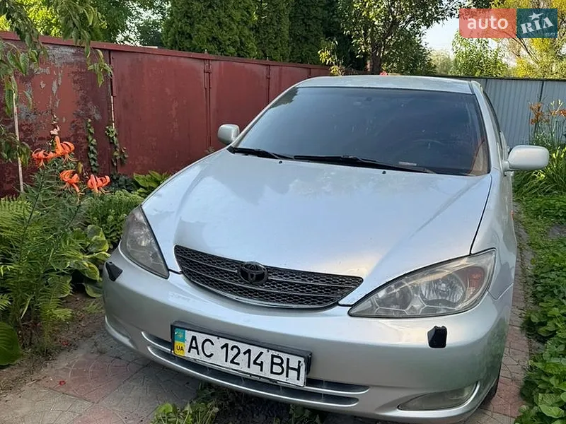 Toyota Camry 2004