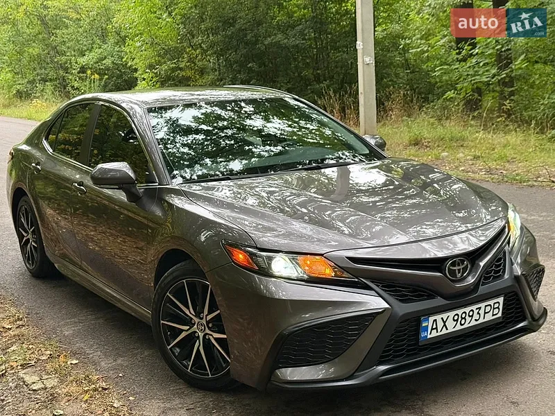 Toyota Camry 2022