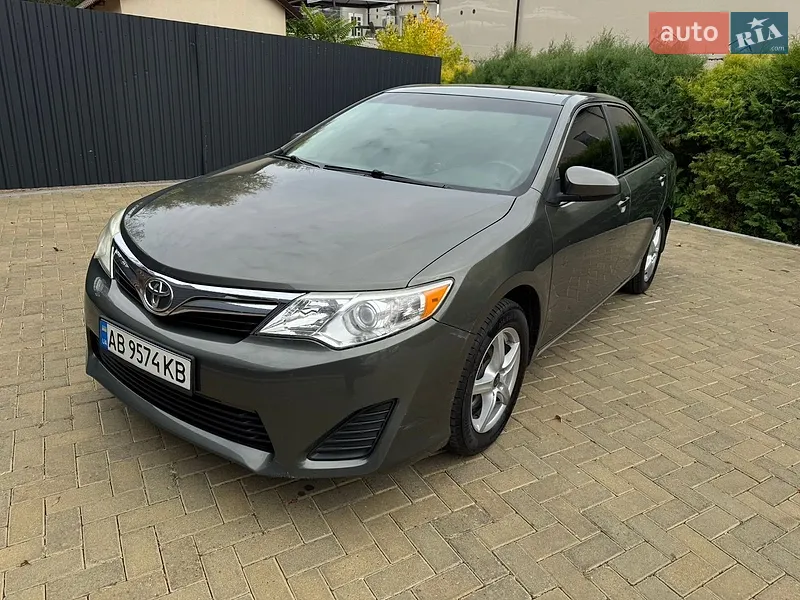 Toyota Camry 2012