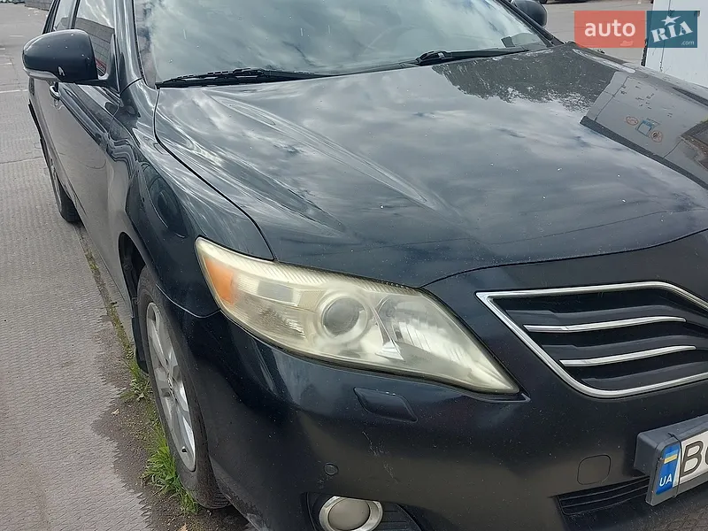 Toyota Camry 2011