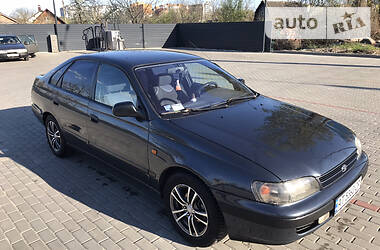 Лифтбек Toyota Carina E 1994 в Ивано-Франковске